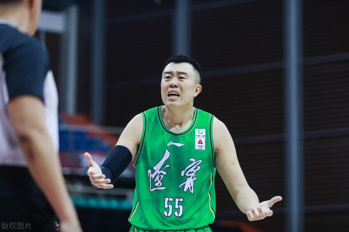 金年会入口-拜仁慕尼黑迎CBA常规赛关键赛；今夜迎来里程碑；话题不断；球探报告显示潜力的简单介绍